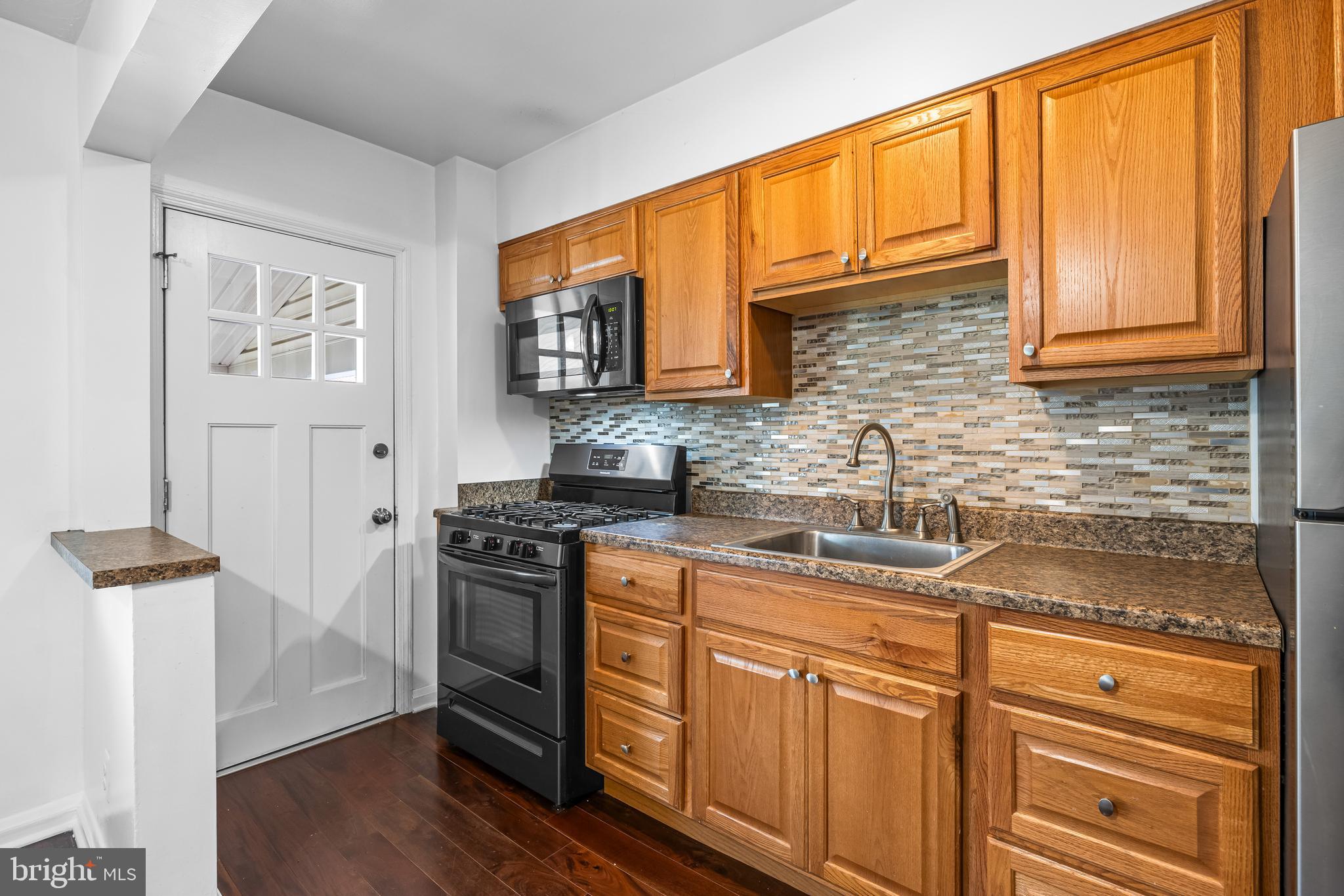 320 Joplin Street Baltimore, MD 21224 - Photo 6 of 20