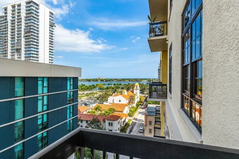 $1,595,000 | 701 South Olive Avenue, Unit 515, West Palm Beach, FL 33401