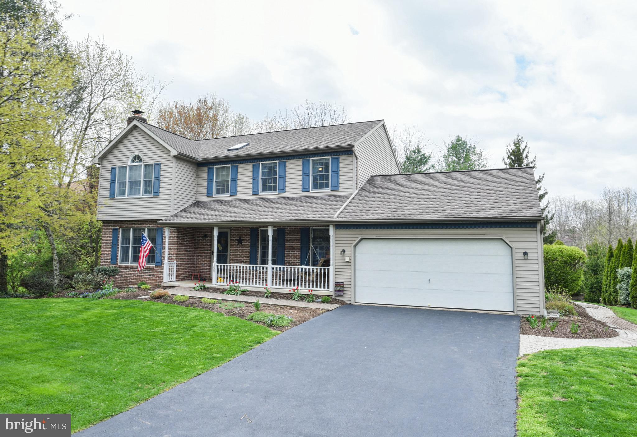 109 East 6th Street Lititz, PA 17543 - Photo 2 of 36