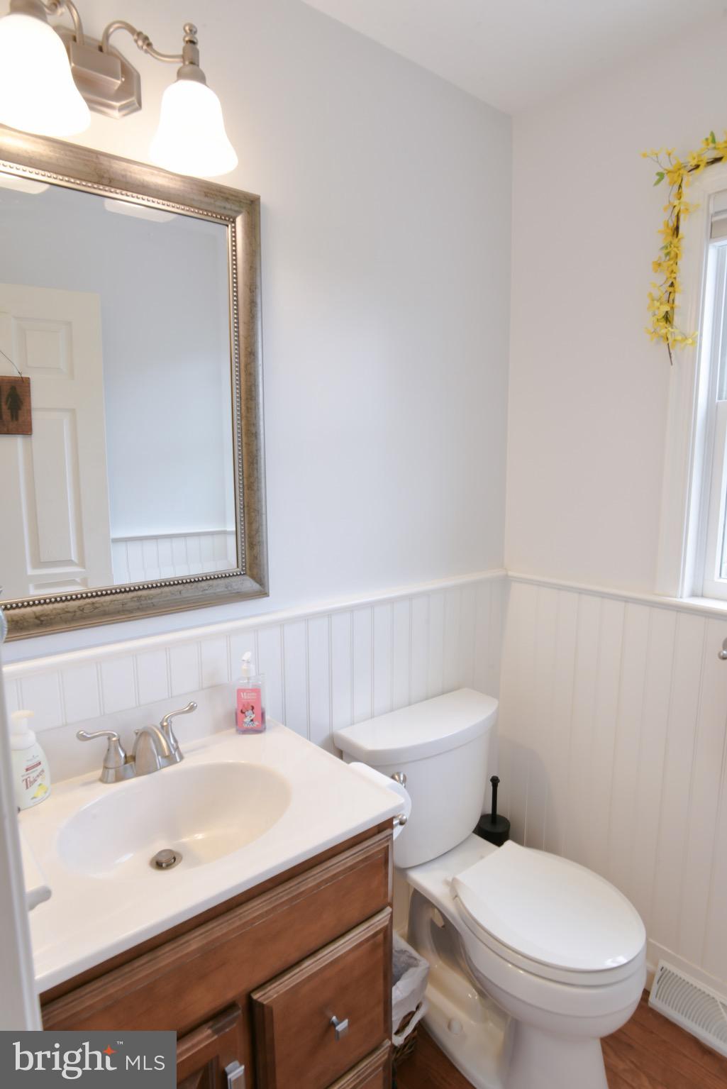 109 East 6th Street Lititz, PA 17543 - Photo 16 of 36