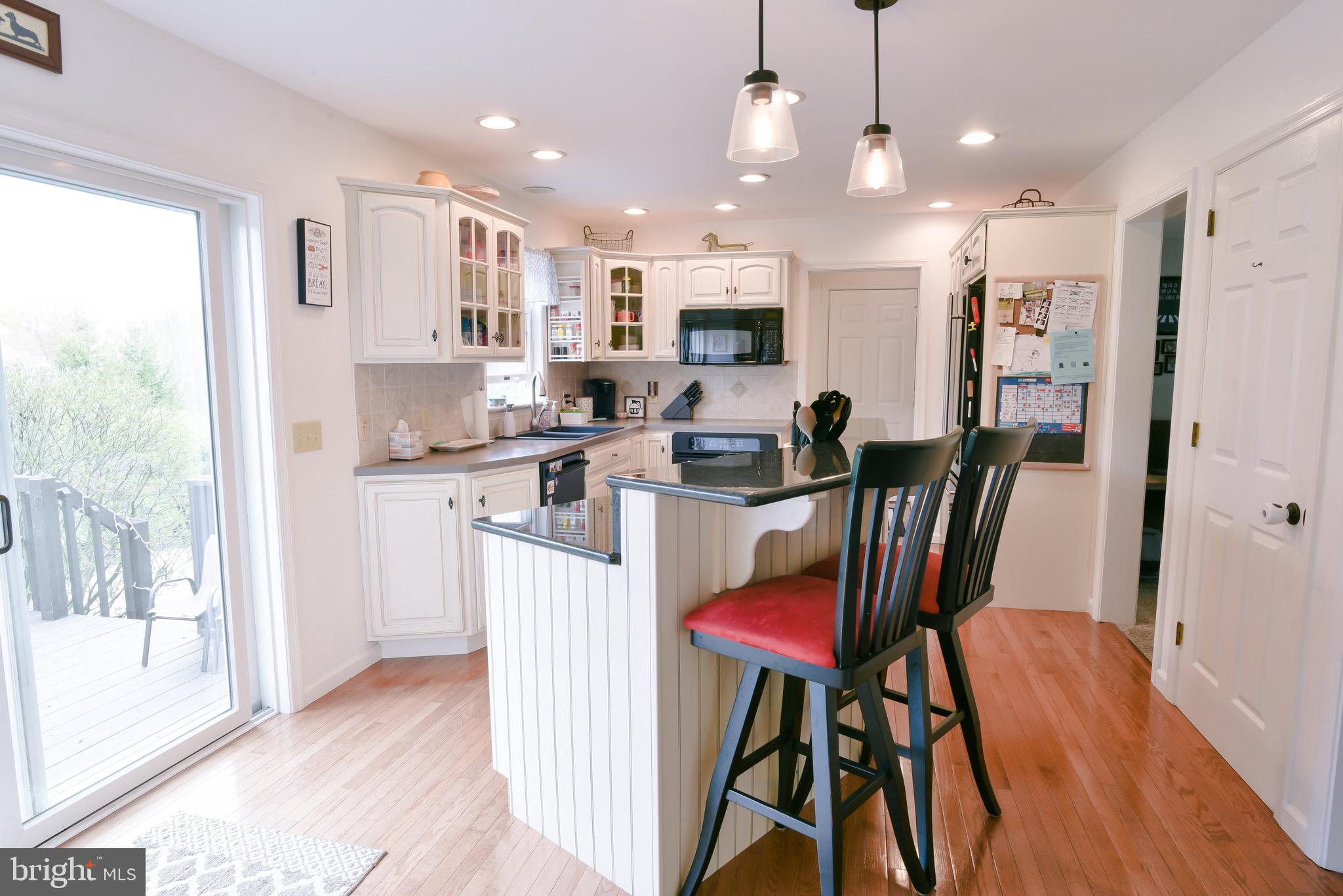 109 East 6th Street Lititz, PA 17543 - Photo 7 of 36