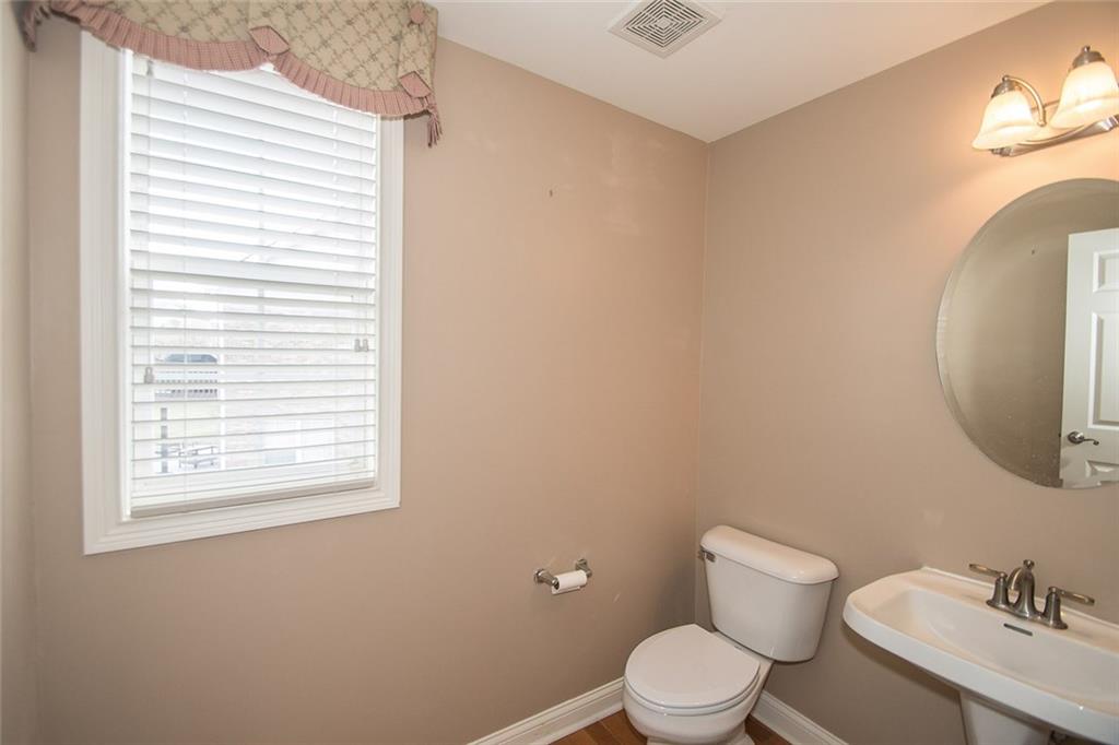 10610 Proposal Pointe Way Fishers, IN 46040 - Photo 28 of 48 Gallery Image 28