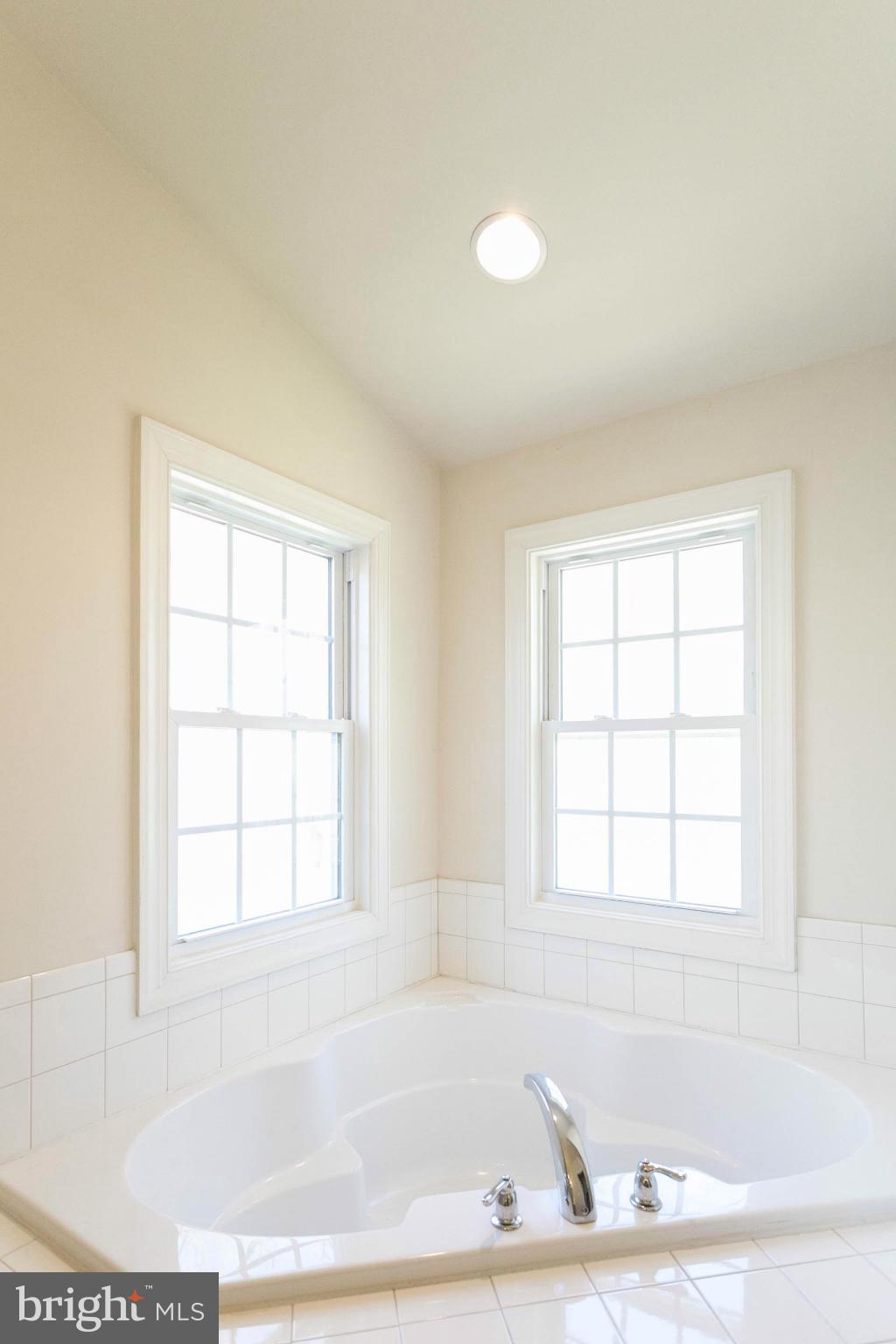 926 Grace Road Huntingtown, MD 20639 - Photo 18 of 26 Bath (Master)