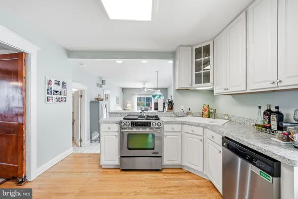 $750,000 | 9 Haines Drive, Moorestown, NJ 08057