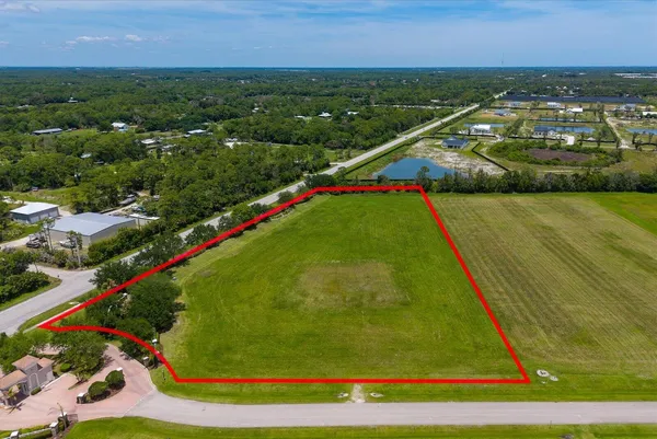 $580,000 | 4655 Southwest Stoneybrook Way, Palm City, FL 34990