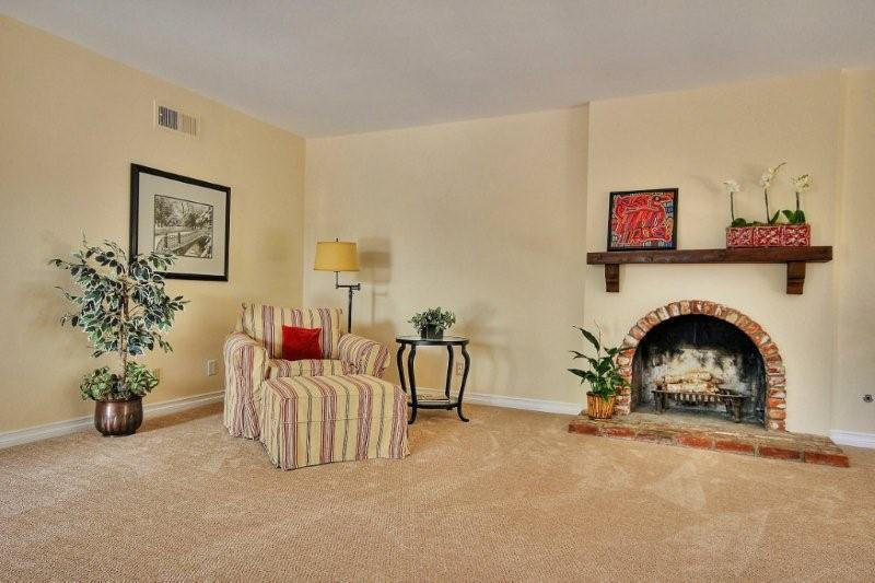 219 Old Ranch Drive Goleta, CA 93117 - Photo 7 of 18 Reading Area