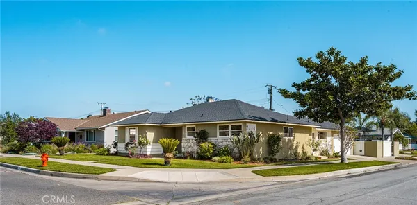 $1,225,000 | 1306 East Rose Avenue, Orange, CA 92867