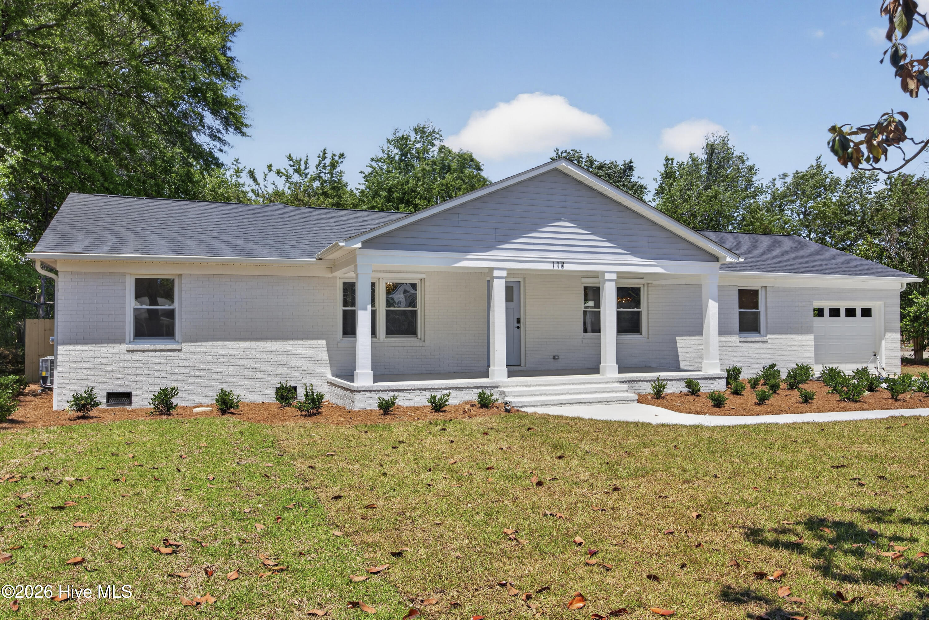117 Tanbridge Road Wilmington, NC 28405 - Photo 2 of 30 117TanbridgeRoad-2
