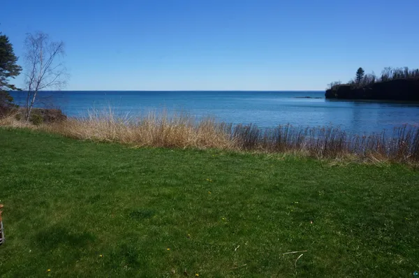 $69,900 | 1590 Superior Shores Drive, Unit 107, Two Harbors, MN 55616