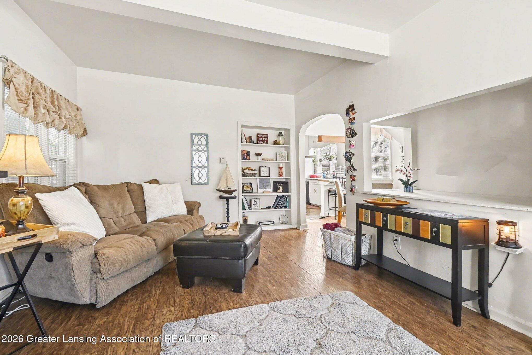 514 North Walnut Street Lansing, MI 48933 - Photo 4 of 30 007_file_7703