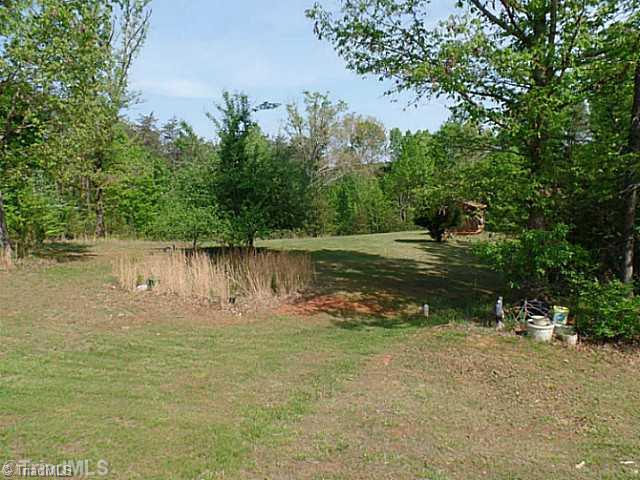 1101 Wray Road Stoneville, NC 27048 - Photo 14 of 15 View. View from Deck