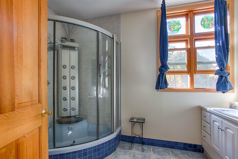 1022 Strich Road Conway, NH 03813 - Photo 20 of 33