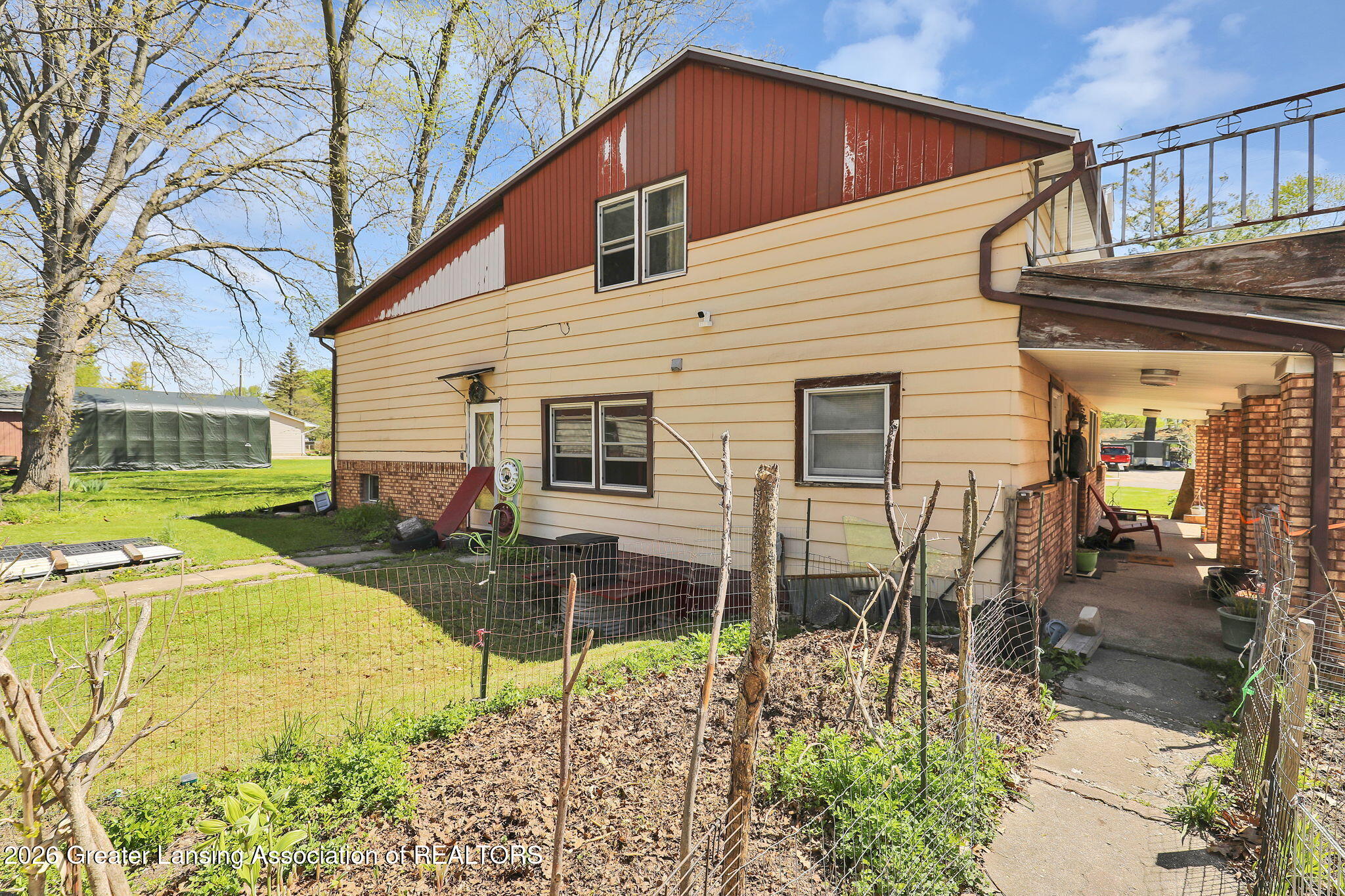 5440 Hughes Road Lansing, MI 48911 - Photo 29 of 33 29-web-or-mls-Photo May 04 2026, 11 31 4
