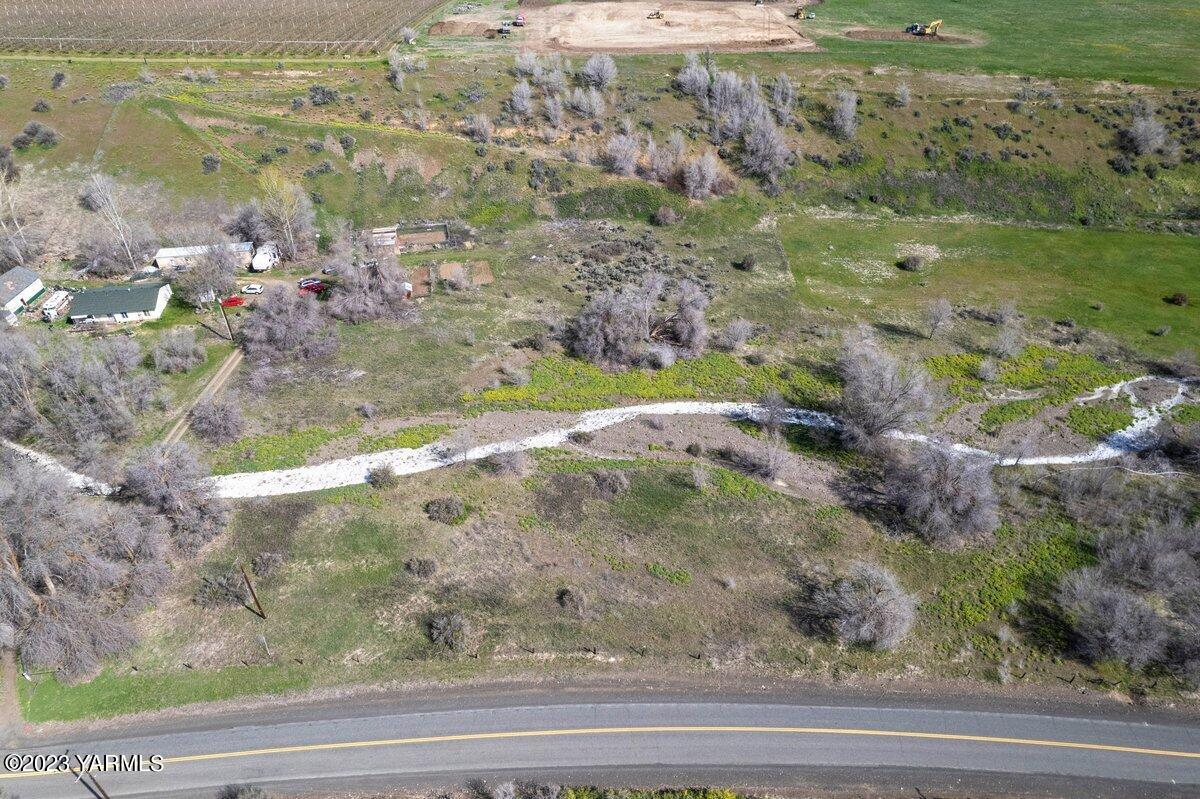 Nka Cook Road, Unit 1 Yakima, WA 98908 - Photo 5 of 10 NKA Cook