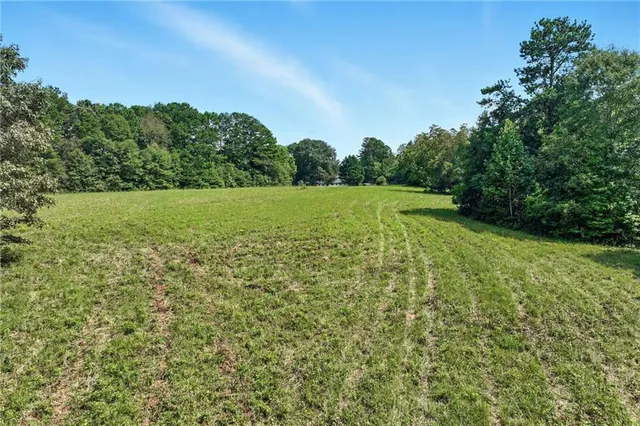 a view of an outdoor space and yard