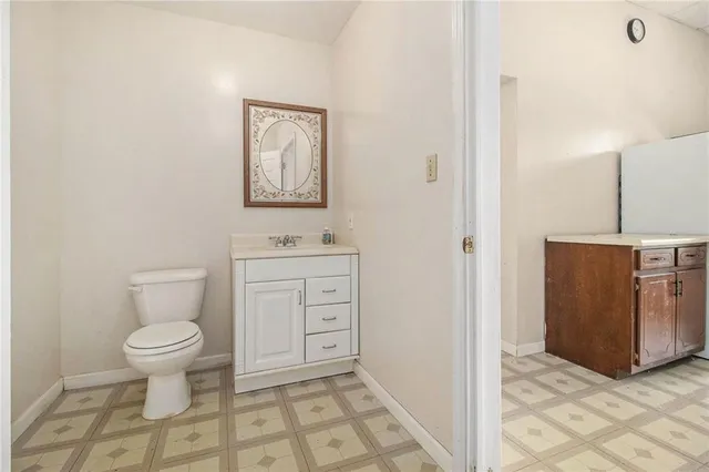 a view of a storage & utility room