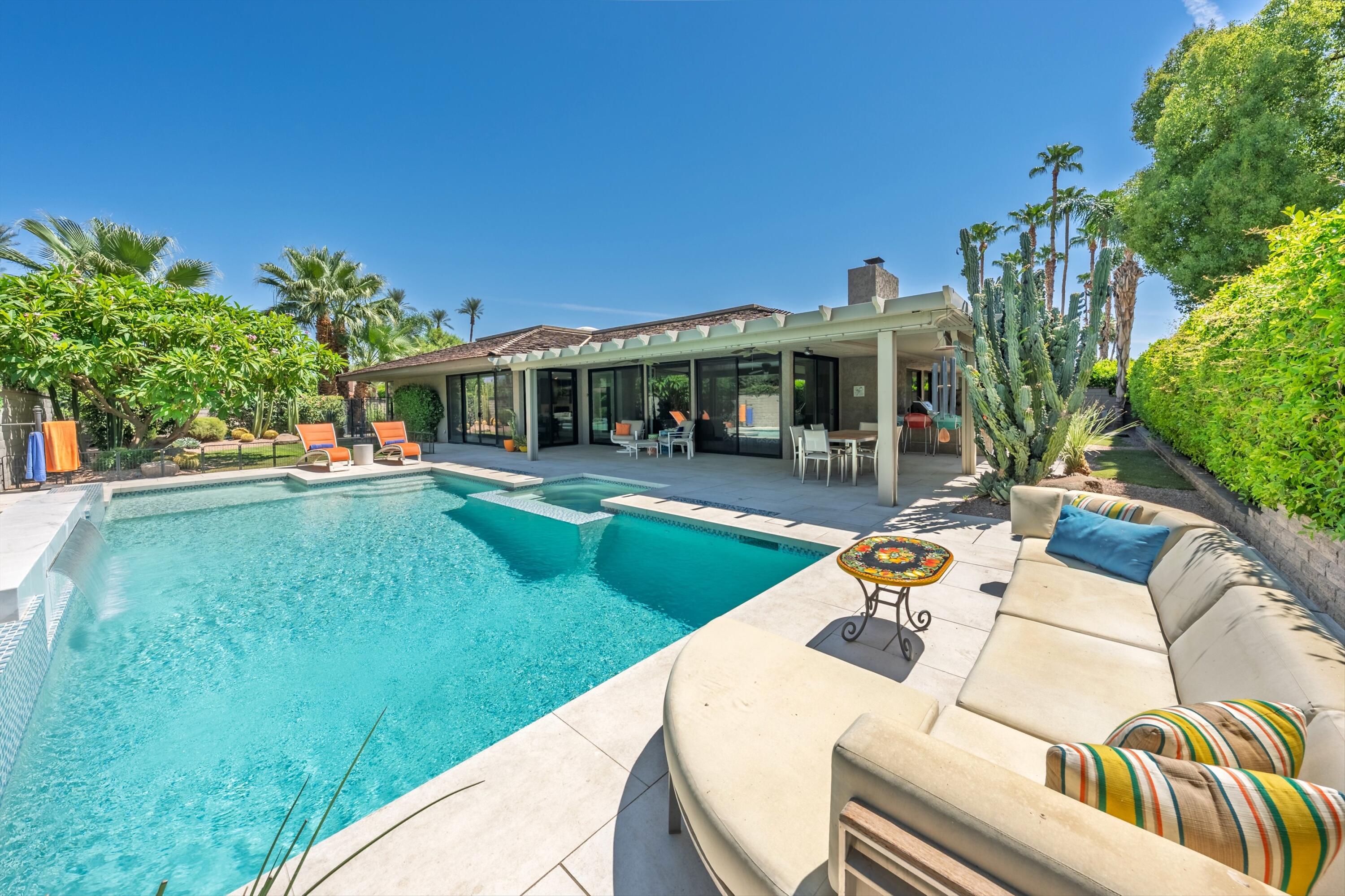 77 Colgate Drive Rancho Mirage, CA 92270 - Photo 1 of 47 17-Photo-17