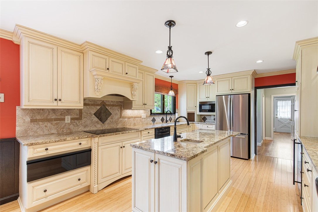 28 Potter Hill Road Westerly, RI 02891 - Photo 18 of 44