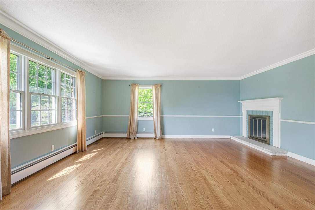 28 Potter Hill Road Westerly, RI 02891 - Photo 9 of 44