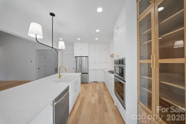 $895,000 | 55 Johnson Drive, Unit 6, Asheville, NC 28804