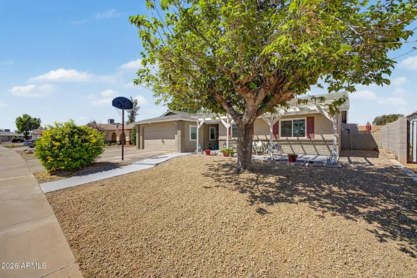 $525,000 | 3430 East Emelita Avenue, Mesa, AZ 85204