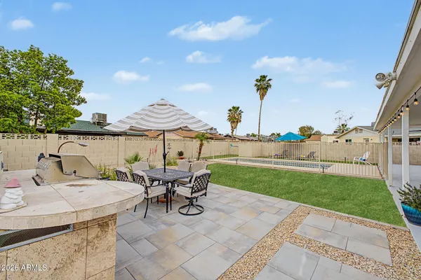 $520,000 | 3430 East Emelita Avenue, Mesa, AZ 85204