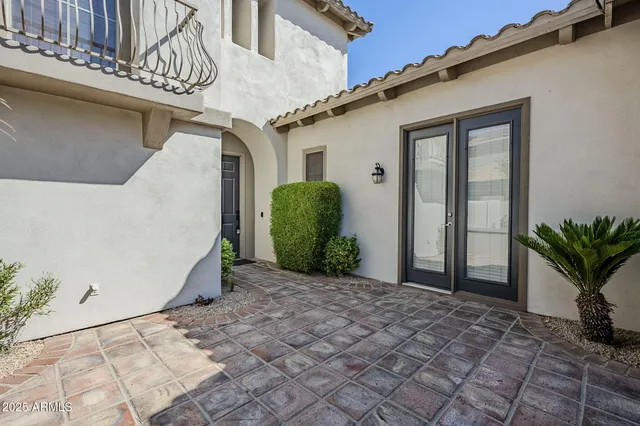 a view of a hallway with entryway