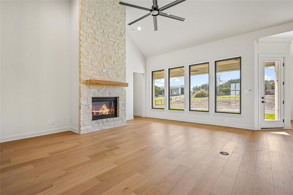 2136 Cotton Tail Way Cresson, TX 76035 - Photo 11 of 40