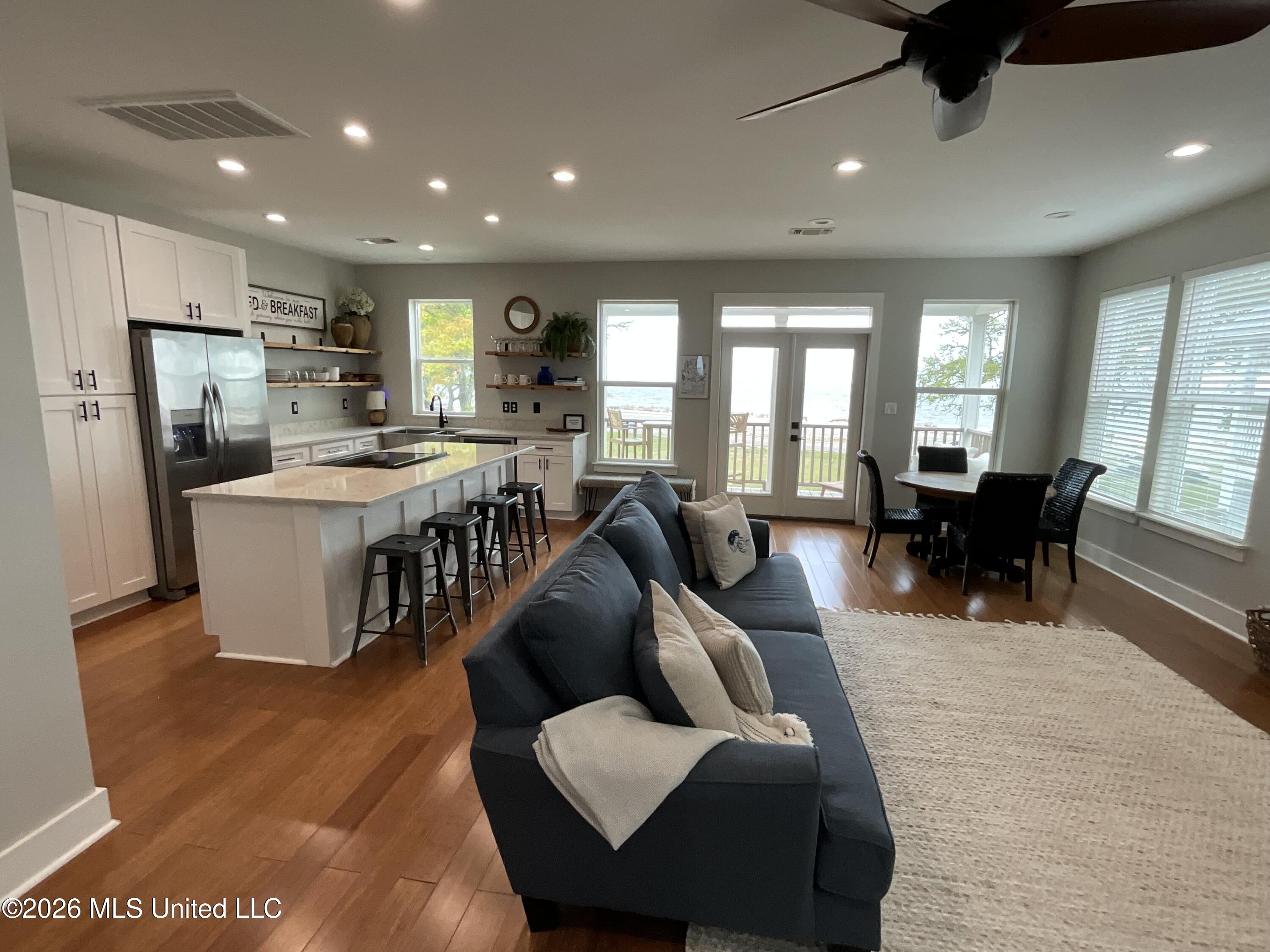 102 Winters Lane Long Beach, MS 39560 - Photo 15 of 58 IMG_1408