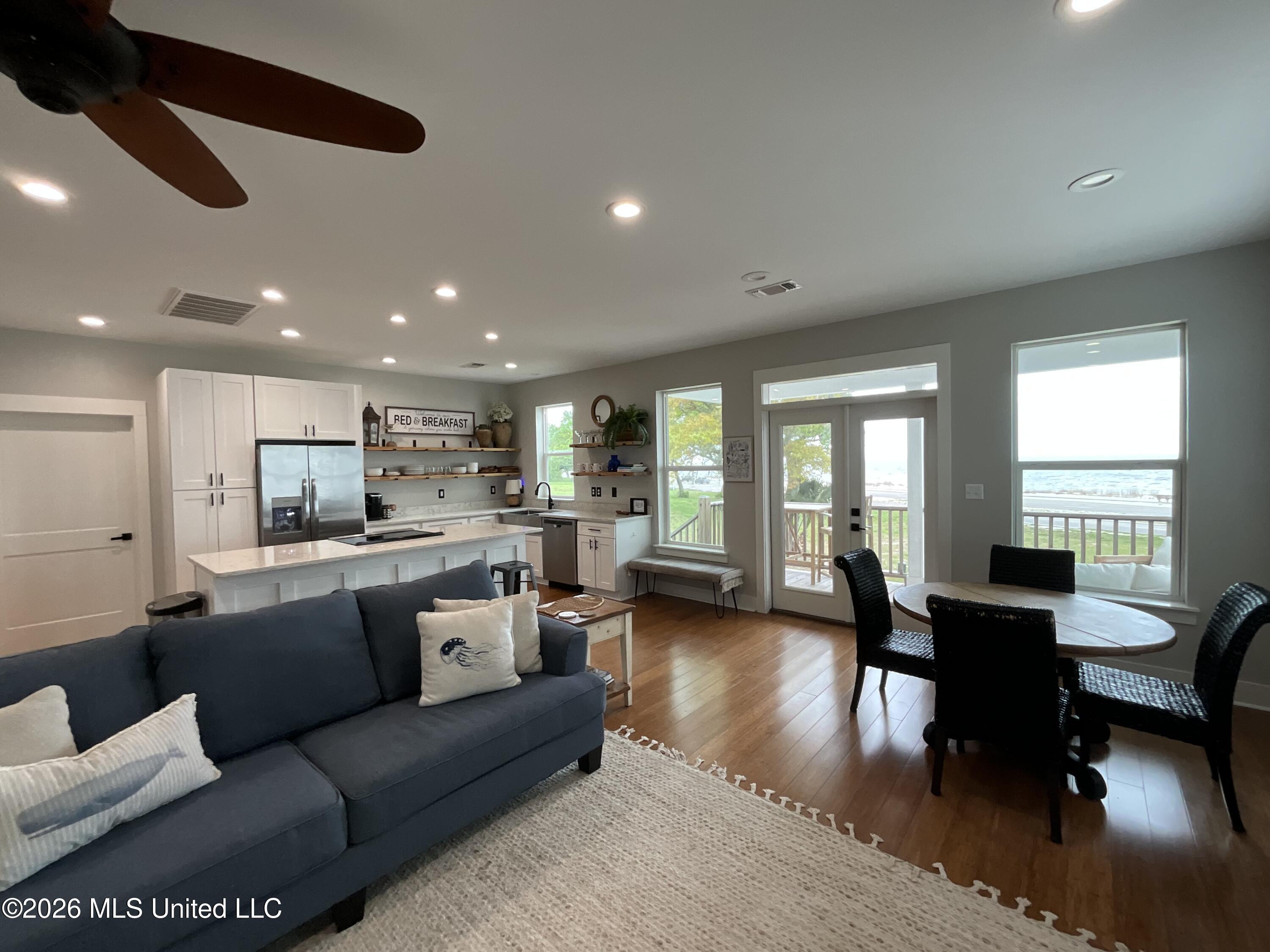102 Winters Lane Long Beach, MS 39560 - Photo 22 of 58 IMG_1507