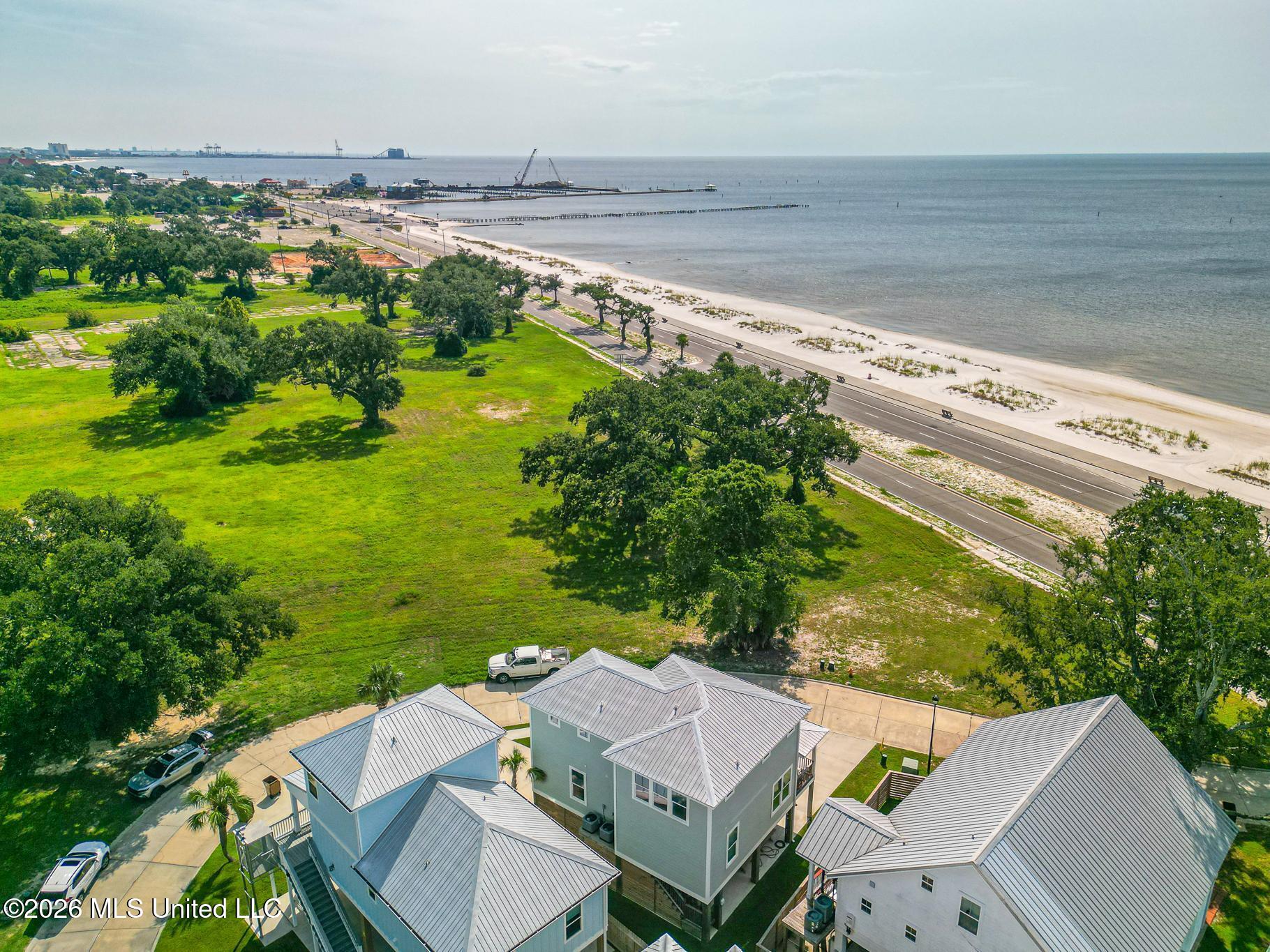 102 Winters Lane Long Beach, MS 39560 - Photo 7 of 58 6