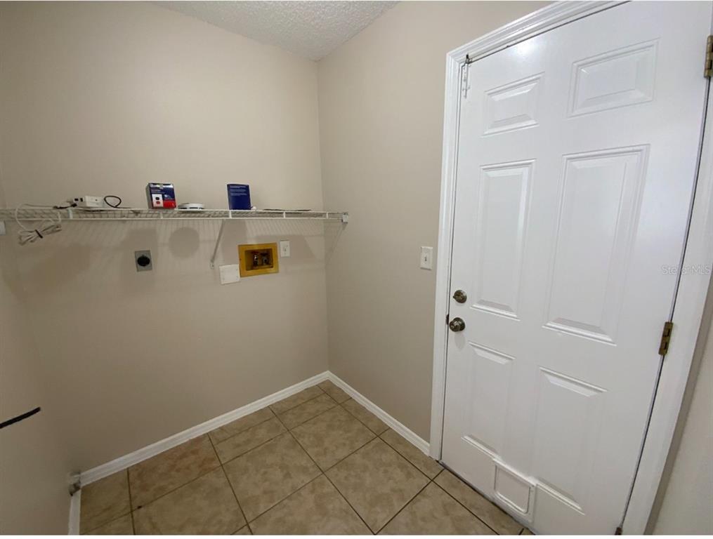 855 Jamaica Road Venice, FL 34293 - Photo 9 of 15