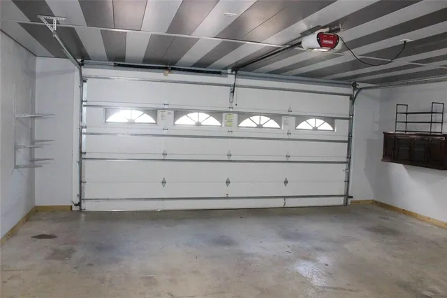 a view of a garage