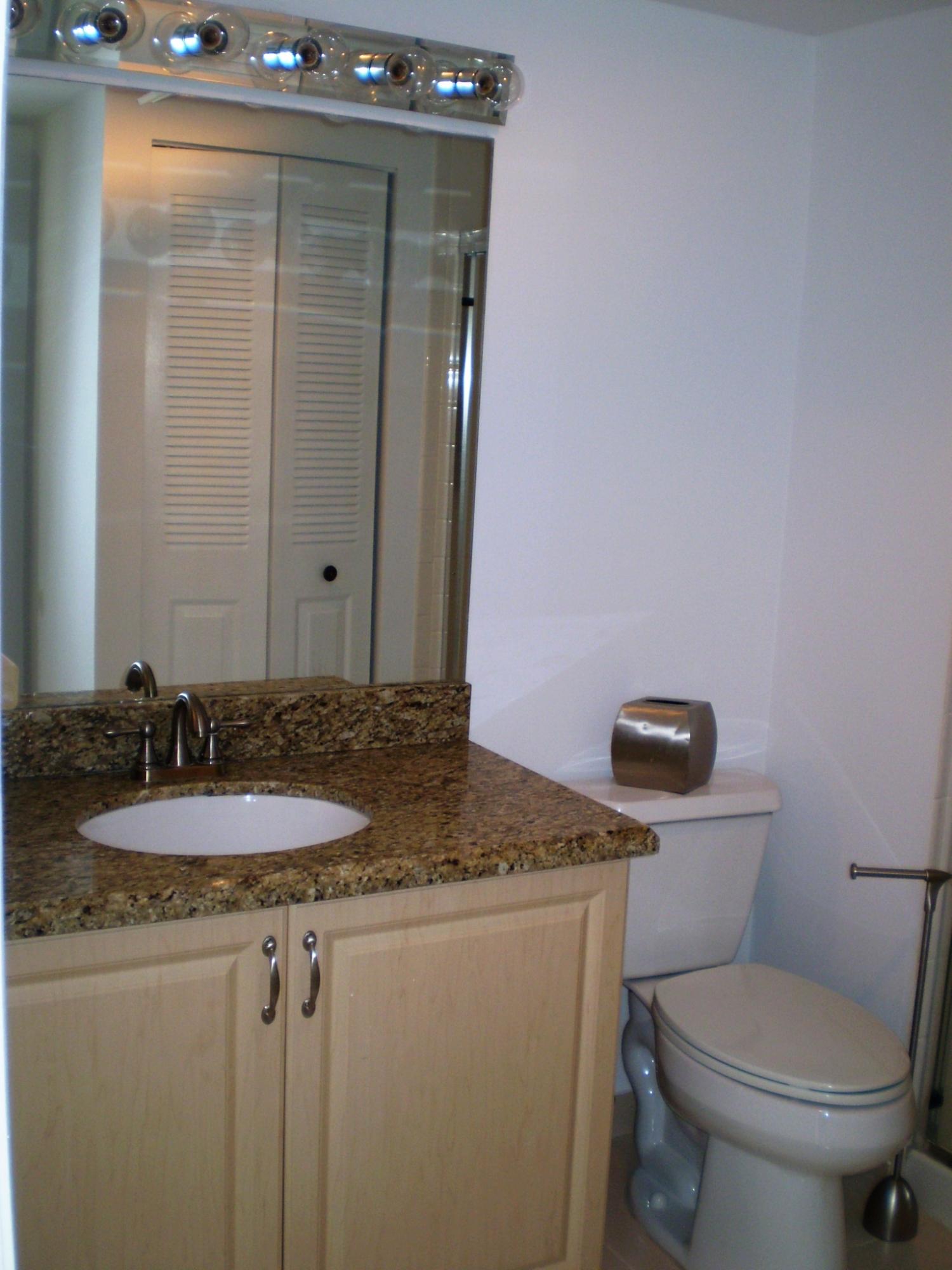 9288 Vista Del Lago, Unit 12D Boca Raton, FL 33428 - Photo 8 of 19 Sidler 008