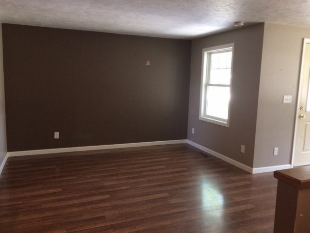19100 Tarman Road New Paris, IN 46553 - Photo 13 of 32 Gallery Image 13