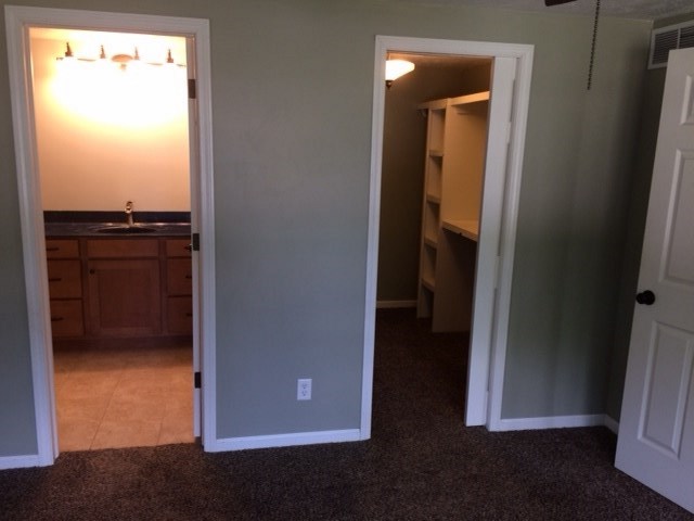 19100 Tarman Road New Paris, IN 46553 - Photo 10 of 32 Gallery Image 10