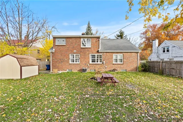 $299,900 | 42 Jasper Drive, Amherst, NY 14226