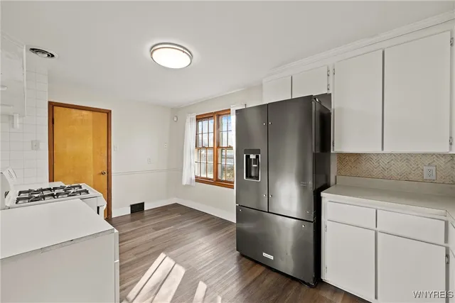 $299,900 | 42 Jasper Drive, Amherst, NY 14226