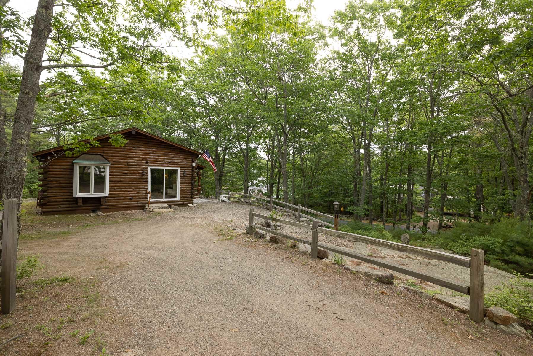 266 Pine Hill Road Cape Neddick, ME 03902 - Photo 4 of 48 seacoastrephoto-36