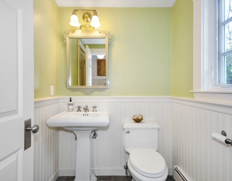 95 Upland Road Concord, MA 01742 - Photo 20 of 28 Gallery Image 20