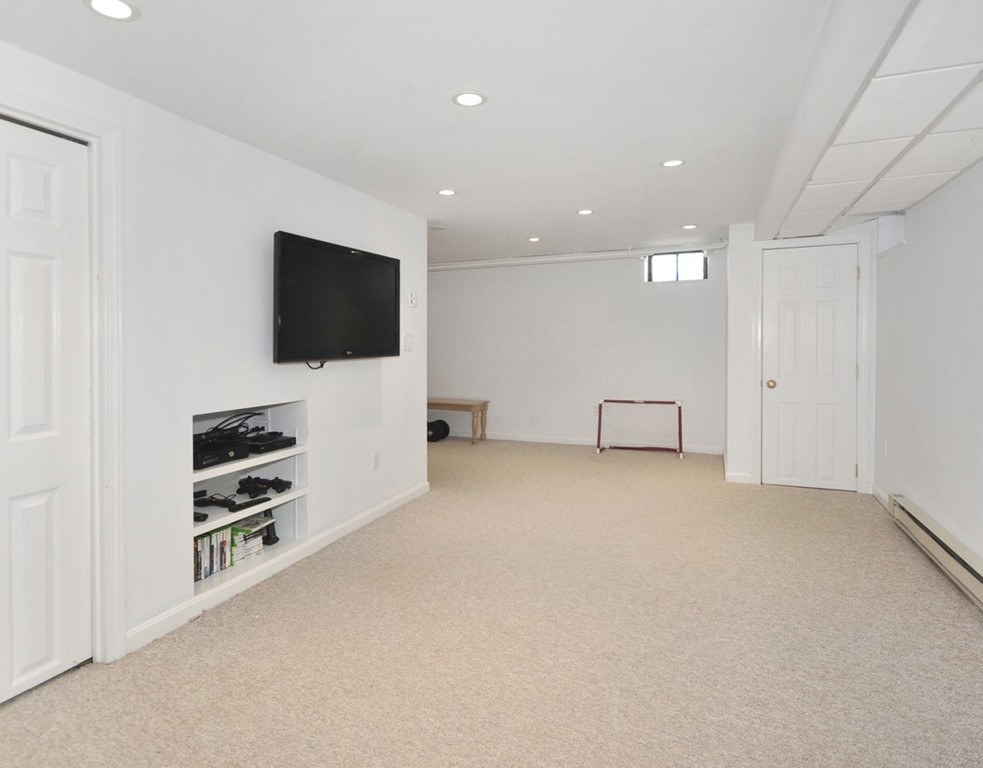 95 Upland Road Concord, MA 01742 - Photo 26 of 28 Gallery Image 26