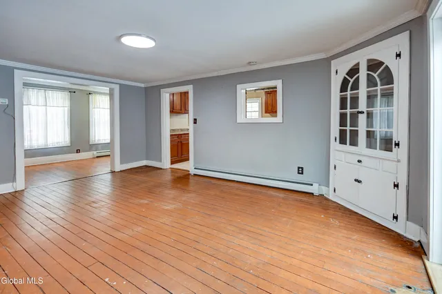 $249,999 | 61 Fort Johnson Avenue, Fort Johnson, NY 12070