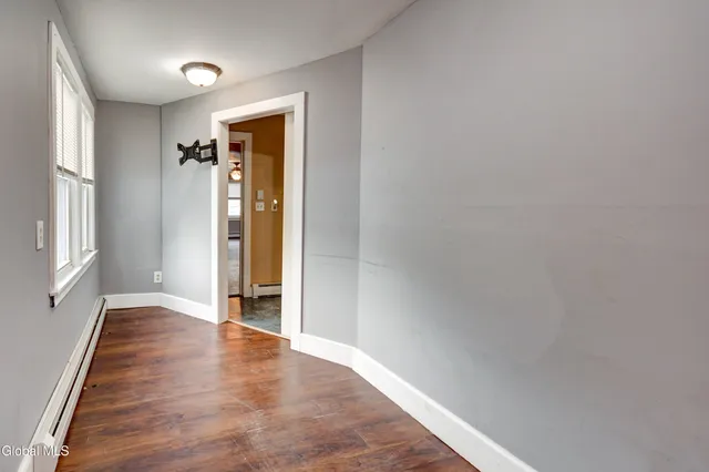 $249,999 | 61 Fort Johnson Avenue, Fort Johnson, NY 12070