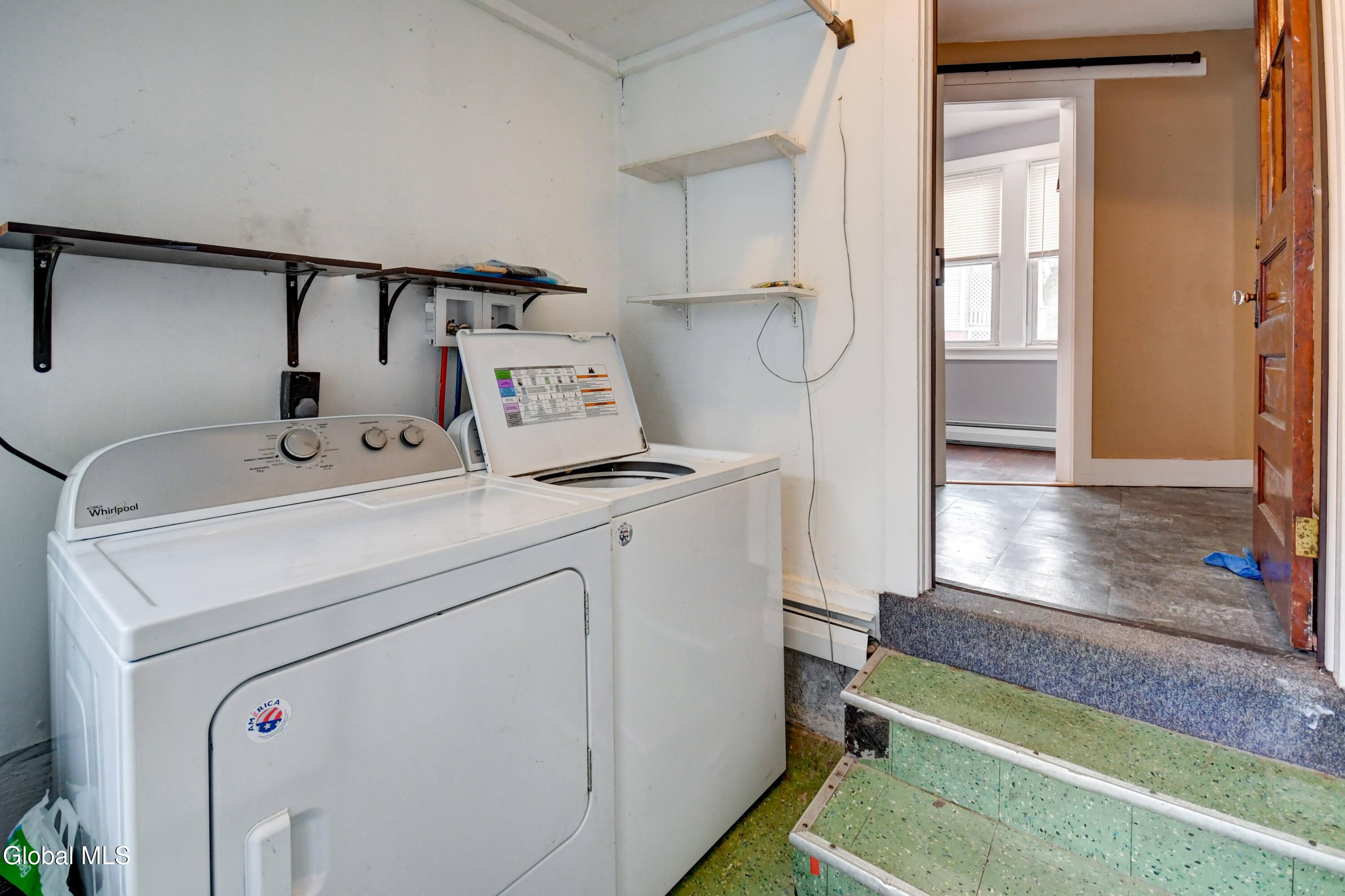 61 Fort Johnson Avenue Fort Johnson, NY 12070 - Photo 28 of 52 61 Fort Johnson Ave-33