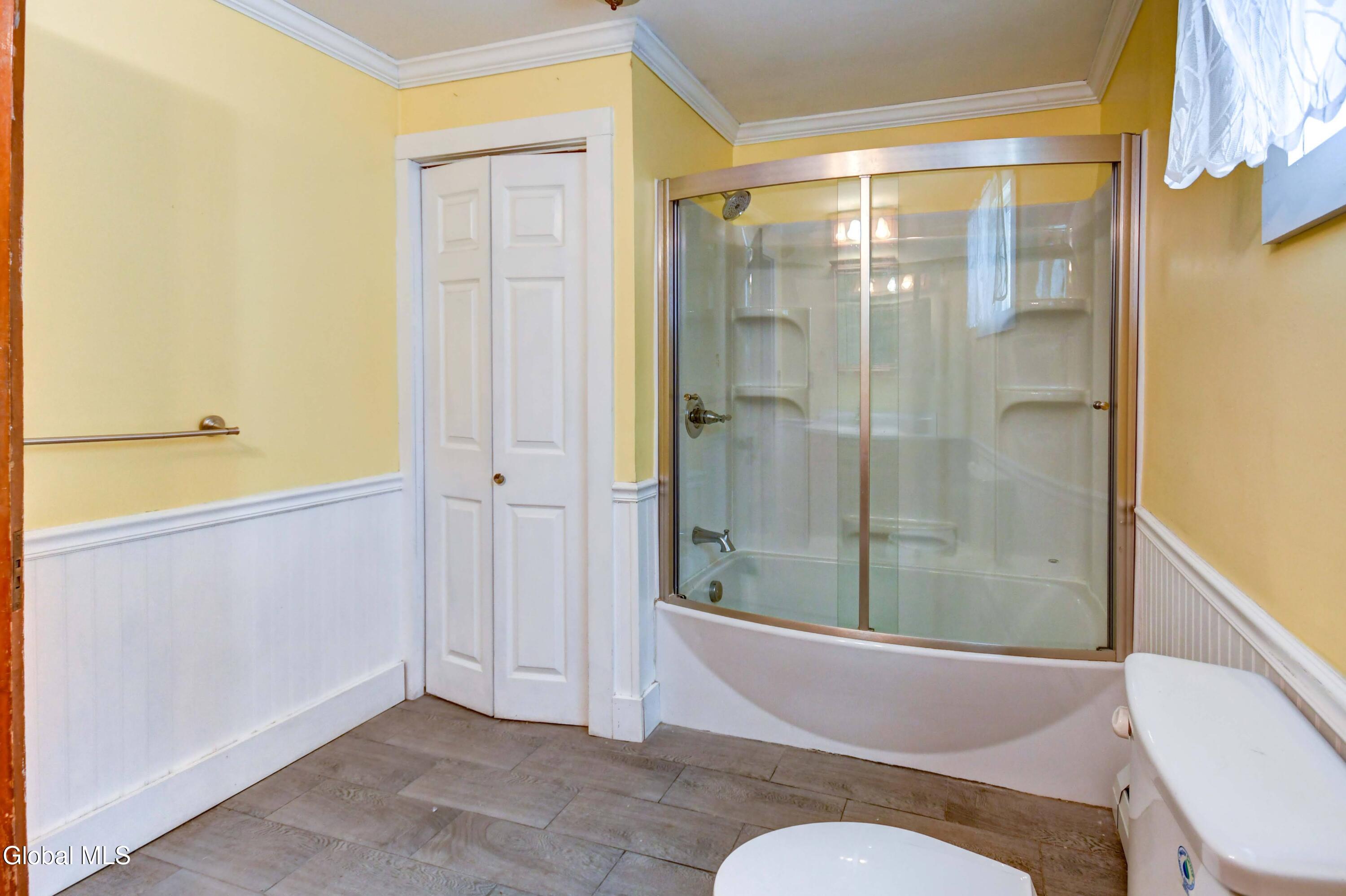 61 Fort Johnson Avenue Fort Johnson, NY 12070 - Photo 31 of 52 61 Fort Johnson Ave-36