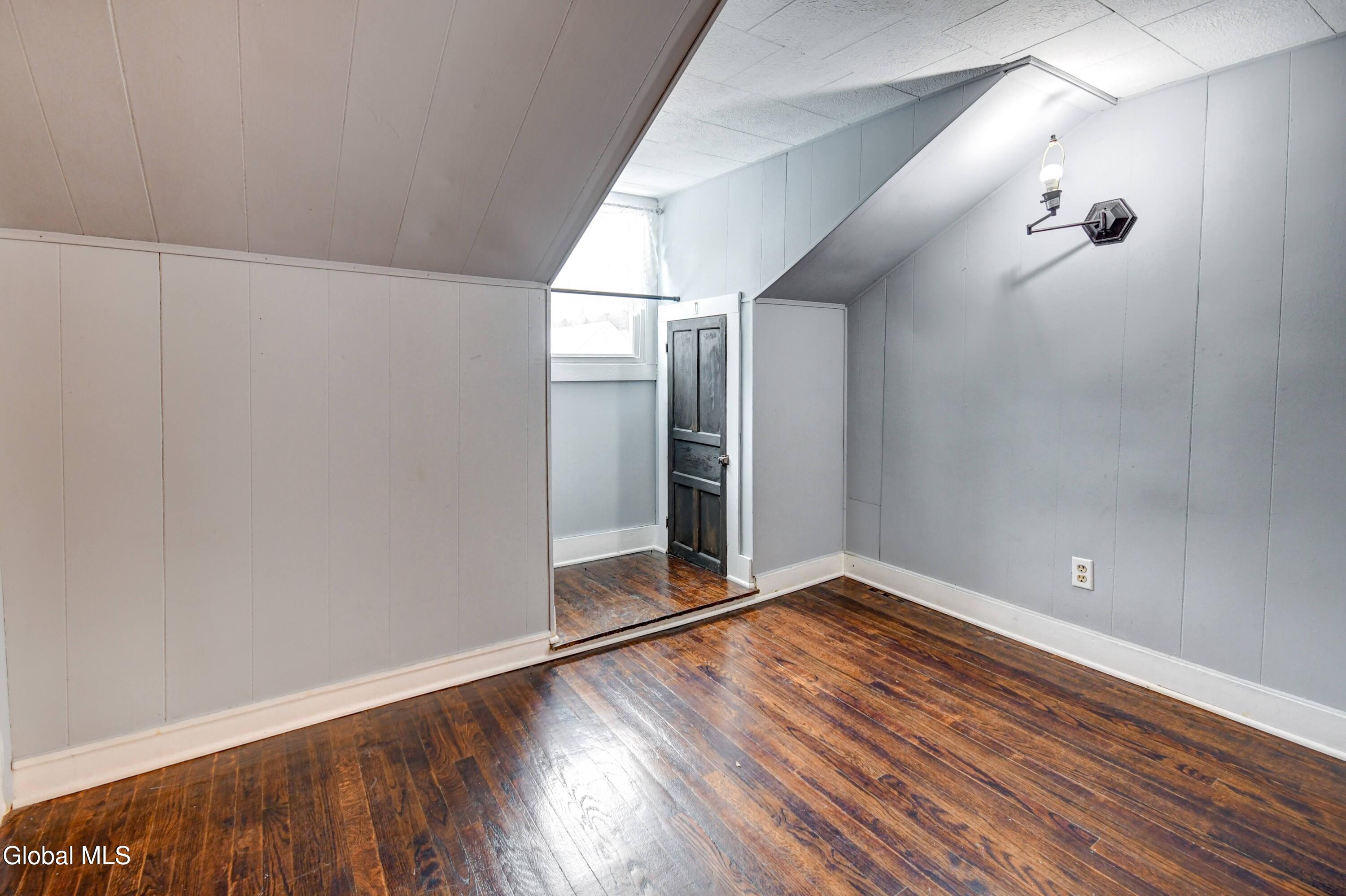 61 Fort Johnson Avenue Fort Johnson, NY 12070 - Photo 44 of 52 61 Fort Johnson Ave-49