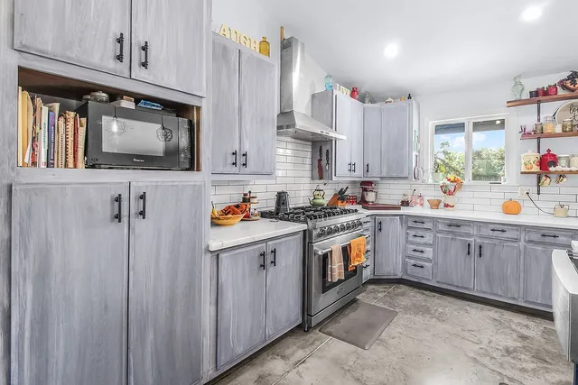 $449,500 | 1474 Mcintosh Trail Southeast, Townsend, GA 31331