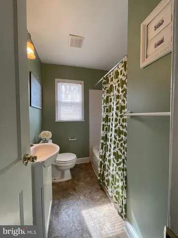 $3,150 | 7007 Grove Road, Alexandria, VA 22306