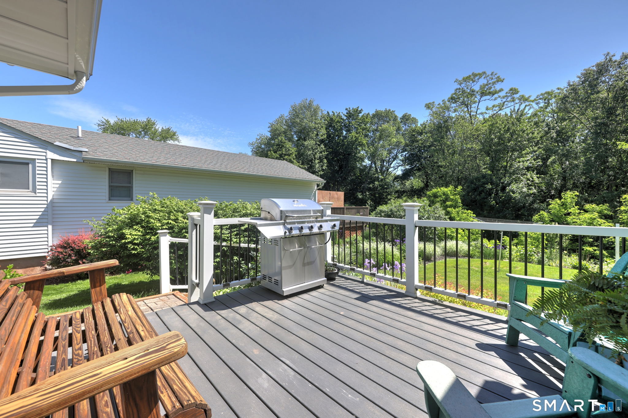 88 Bailey Road Middletown, CT 06457 - Photo 3 of 36