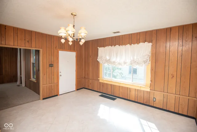 $239,900 | 527 North Arthur Street, Rushville, IN 46173